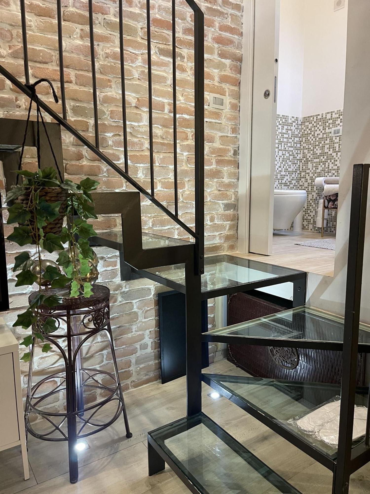 Crystal Loft Luxury Milano Apartment Bagian luar foto