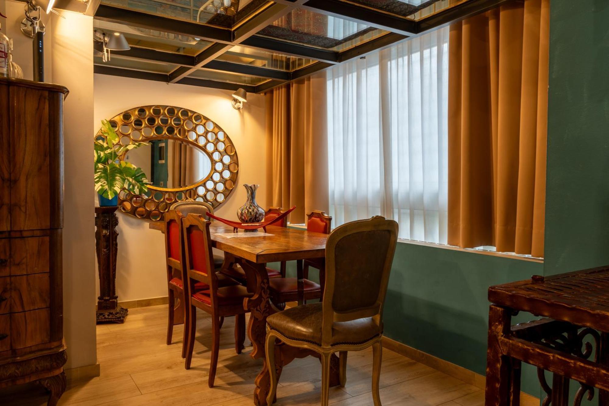 Crystal Loft Luxury Milano Apartment Bagian luar foto