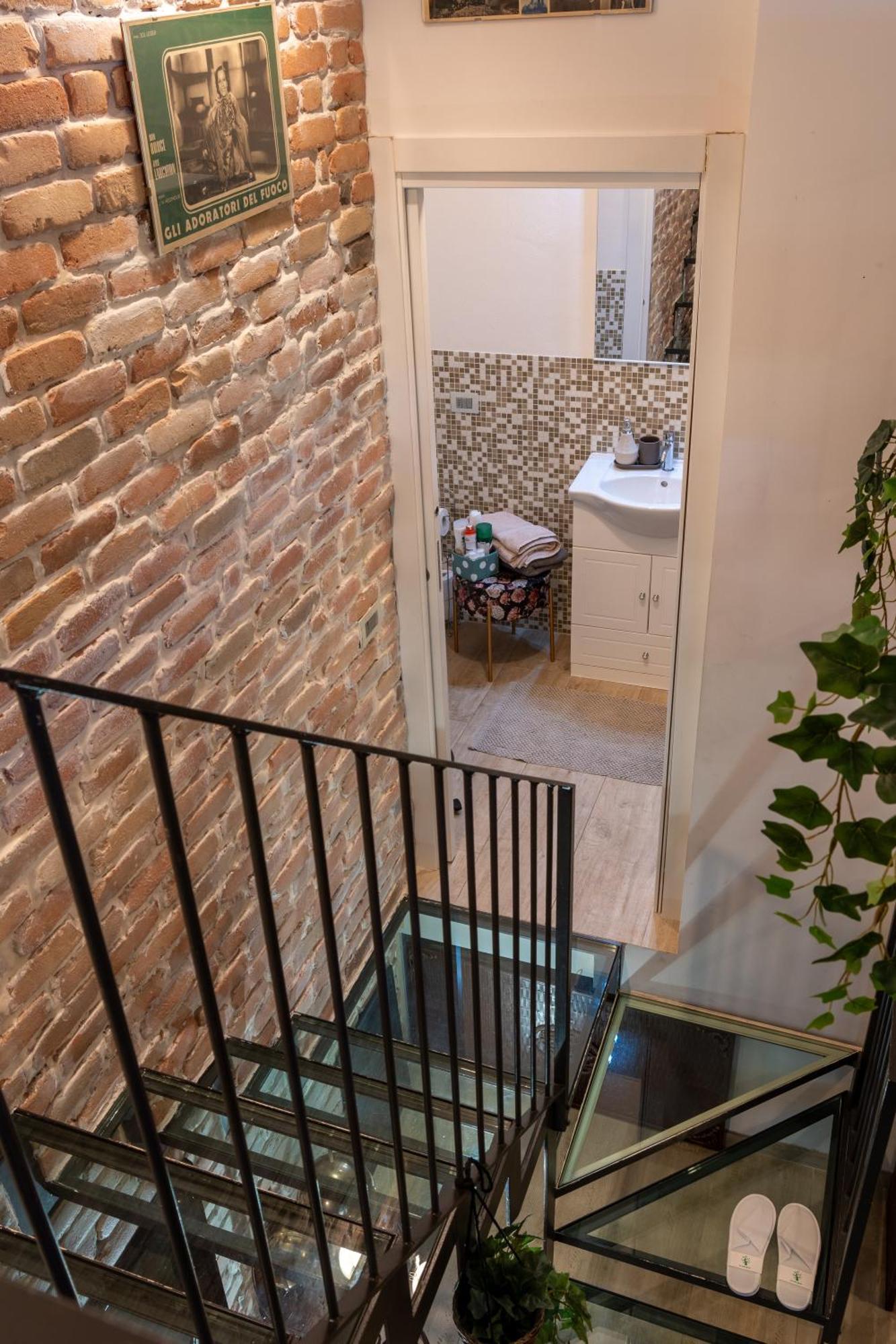 Crystal Loft Luxury Milano Apartment Bagian luar foto