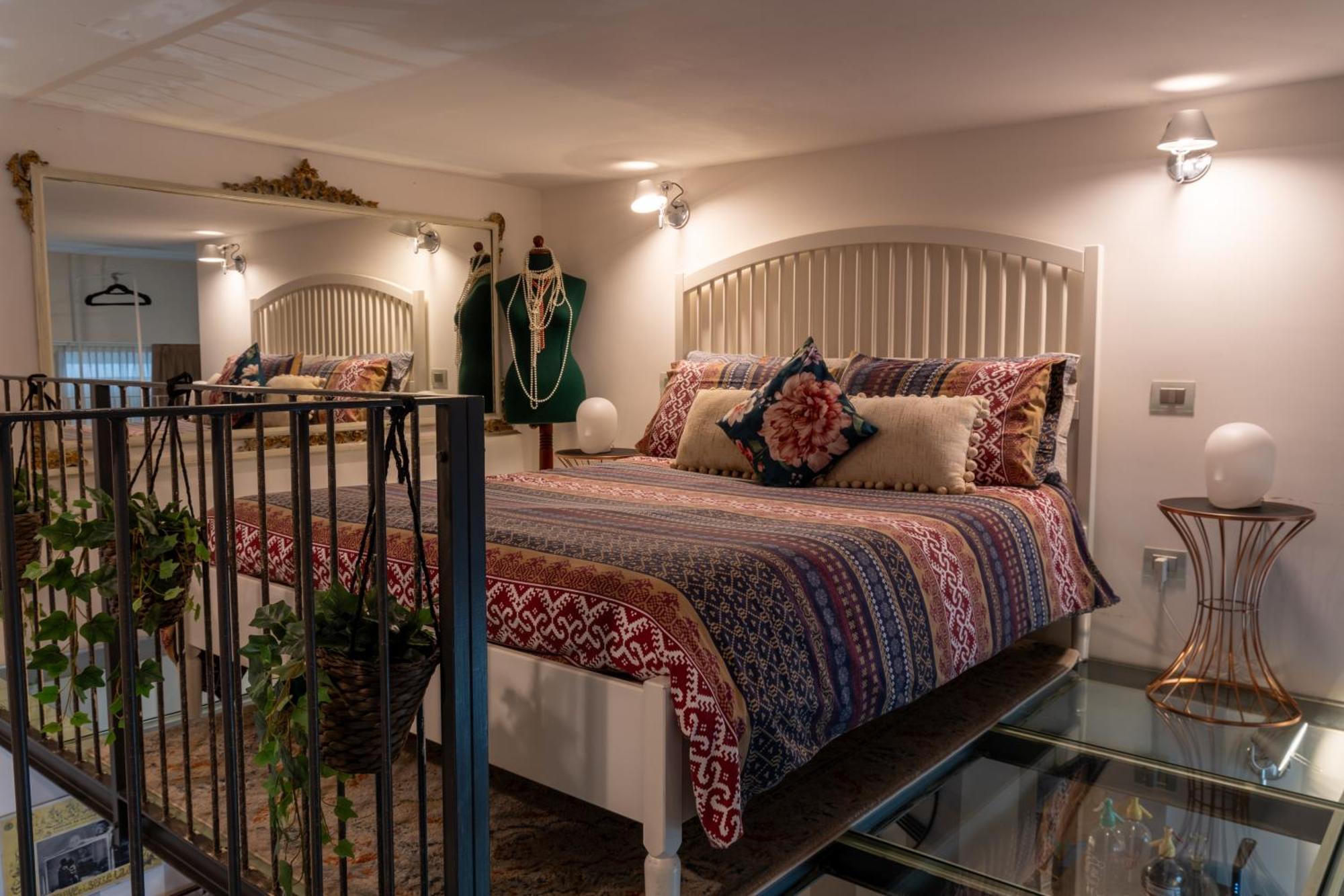 Crystal Loft Luxury Milano Apartment Bagian luar foto
