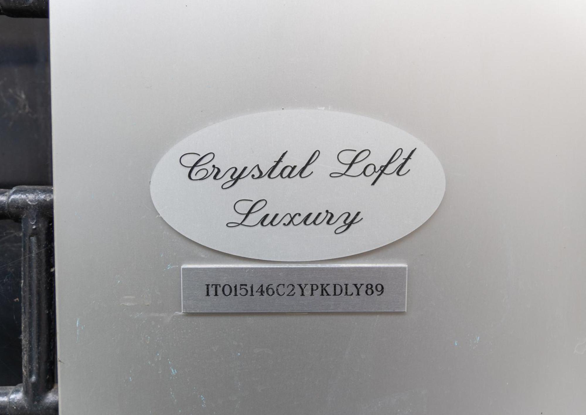 Crystal Loft Luxury Milano Apartment Bagian luar foto